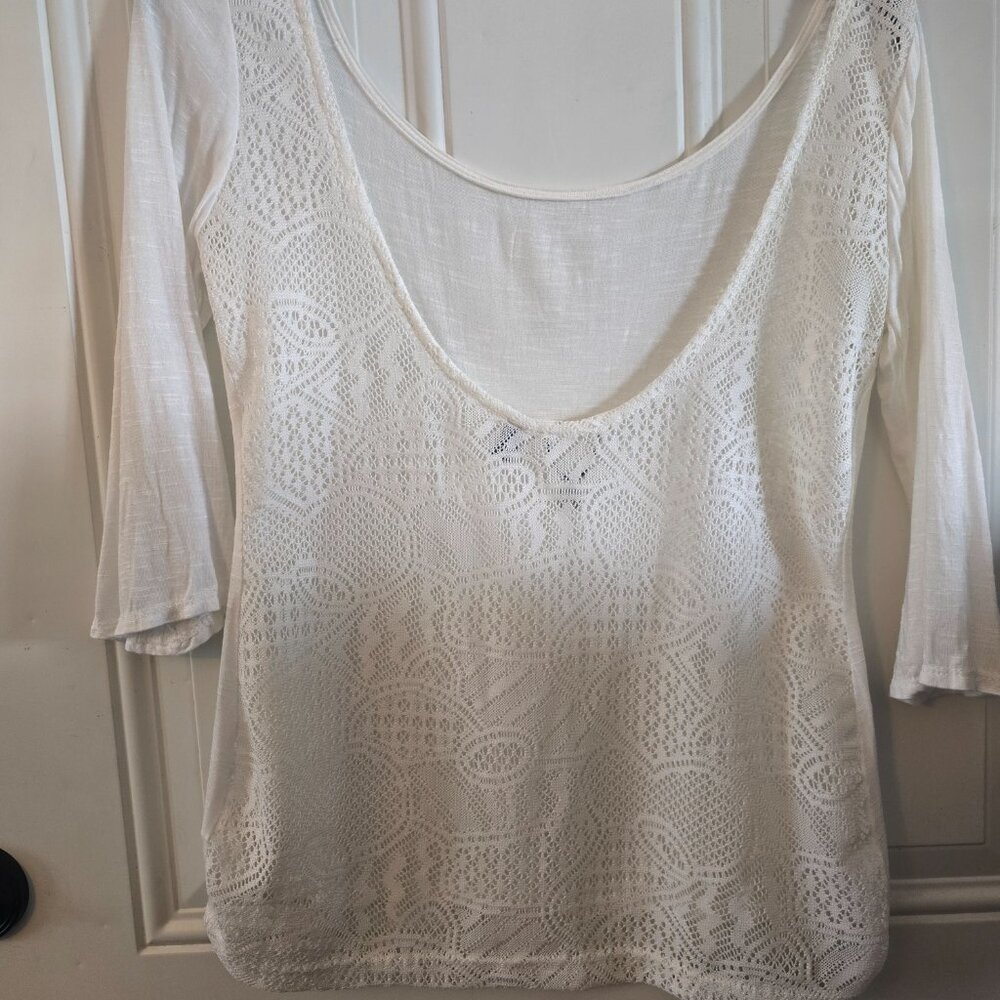 White BKE Boutique Top - Picture 2 of 4
